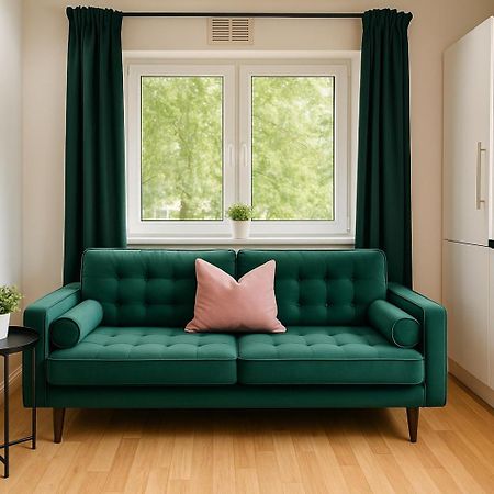 One Bedroom Apartment In City Centre Cardiff Esterno foto
