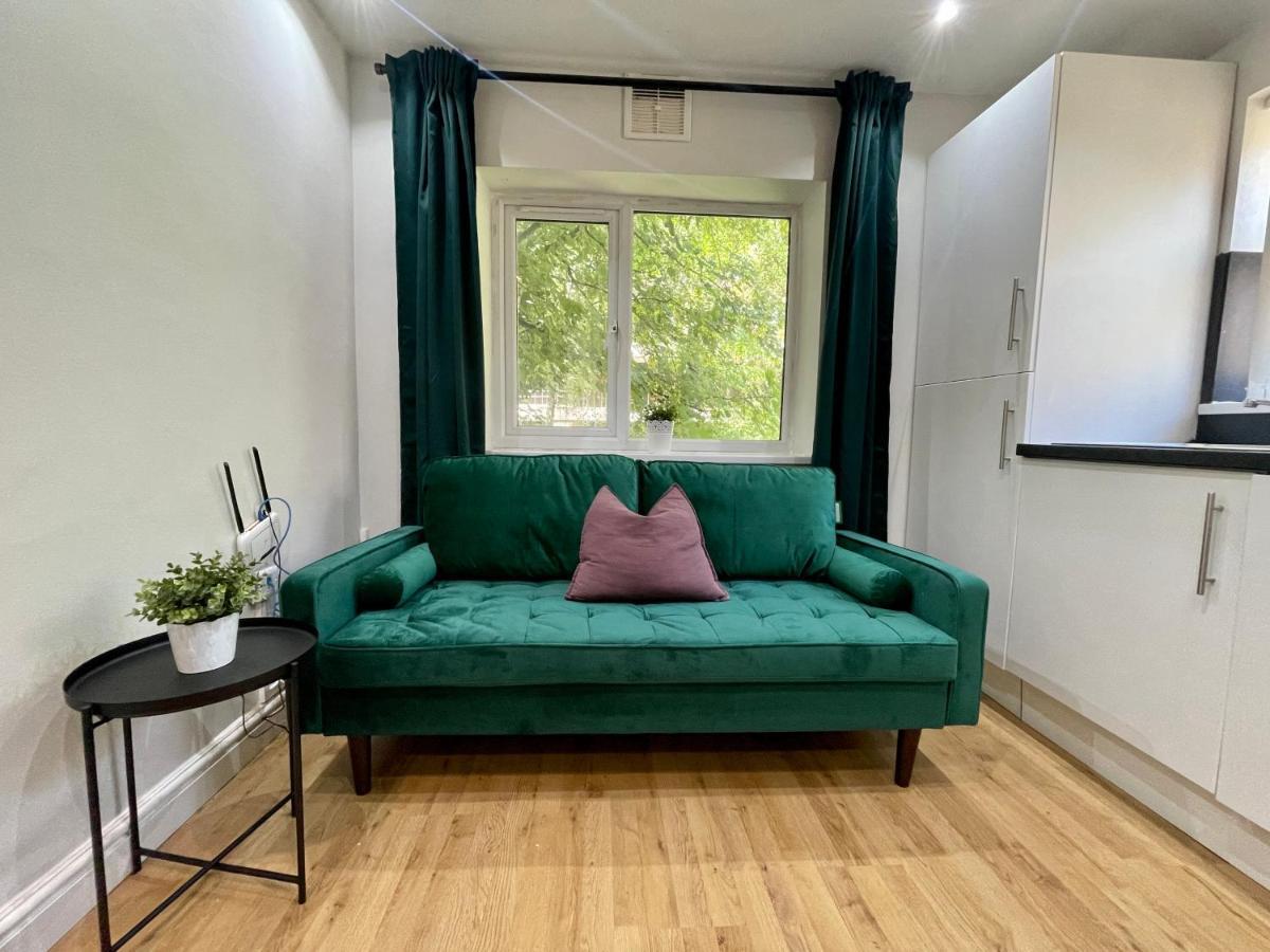 One Bedroom Apartment In City Centre Cardiff Esterno foto
